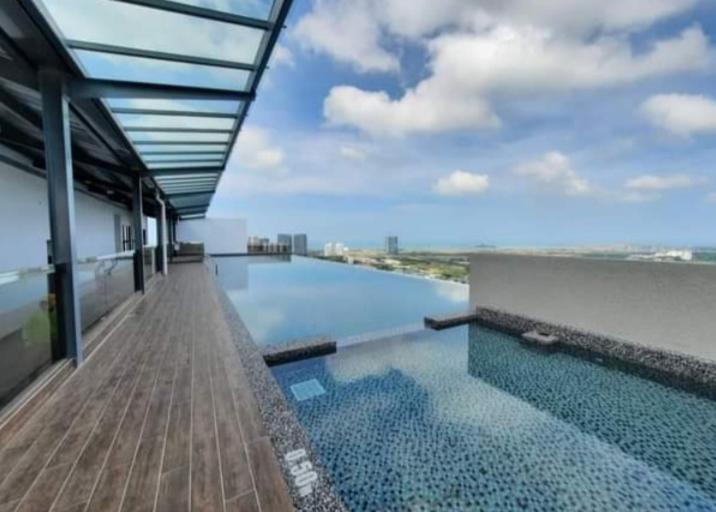 Stay99 Quartz At 35Th Floor With Infinity Sky Pool Malacca Exterior photo
